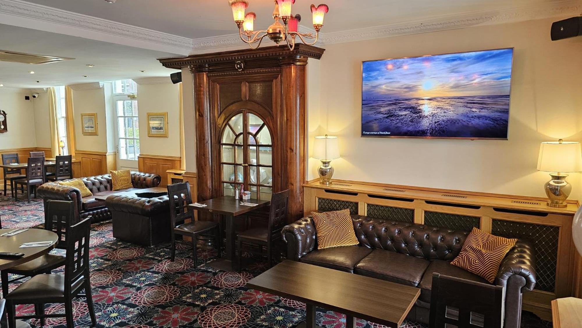 The Royal Hotel Crosby  Zewnętrze zdjęcie