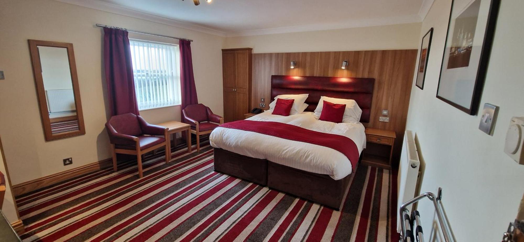 The Royal Hotel Crosby  Zewnętrze zdjęcie