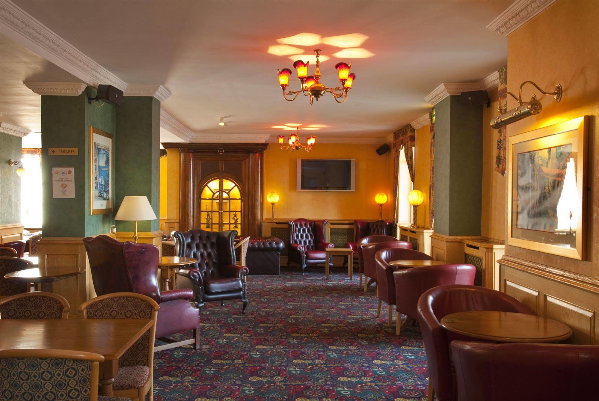 The Royal Hotel Crosby  Zewnętrze zdjęcie